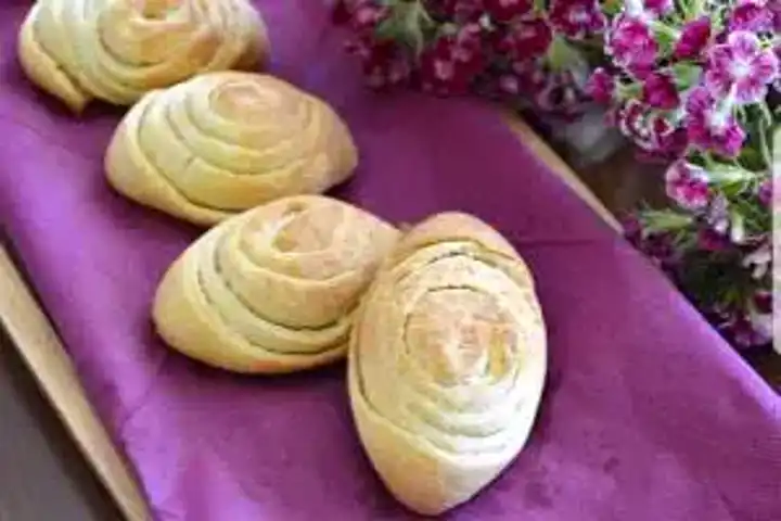 Nefis Badambura Poğaça Tarifi