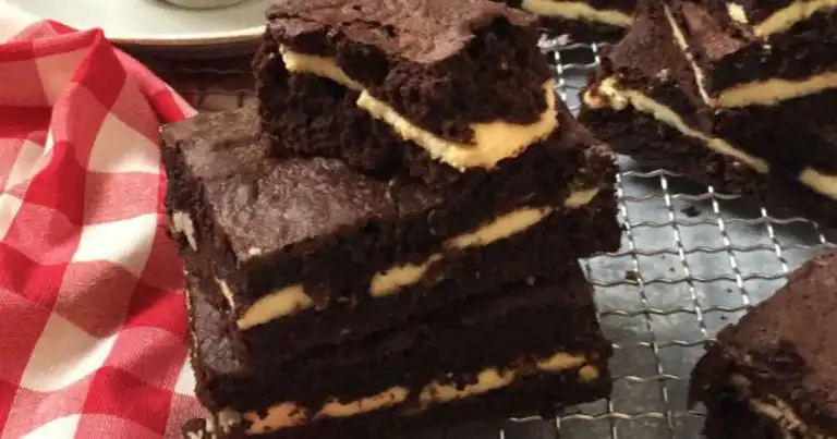 Muhteşem Beyaz Çikolatalı Brownie Tarifi