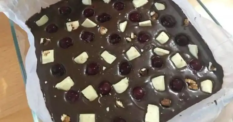 Unutamayacağınız Vişneli Brownie Tarifi!