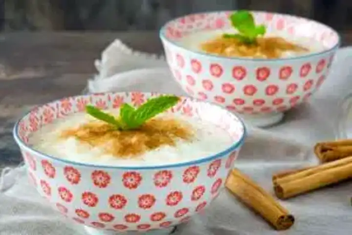 Nefis Damla Sakızlı Sütlaç Tarifi