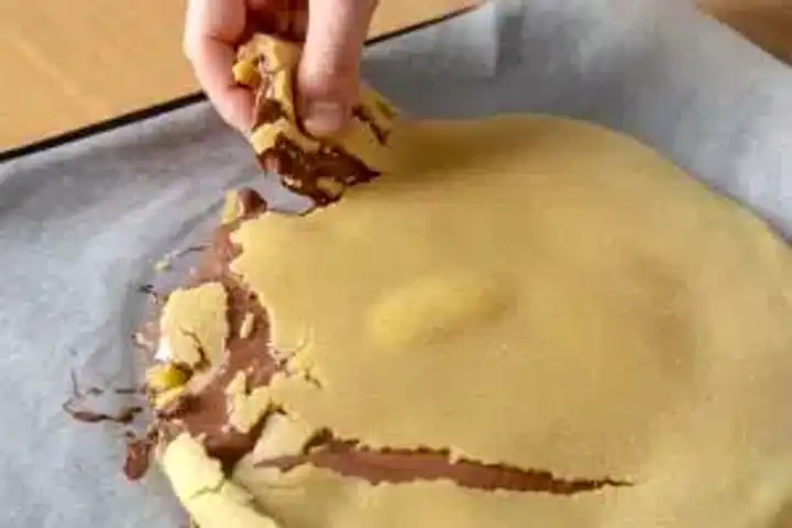 Nefis Ağızda Dağılan Dev Bisküvi Tarifi