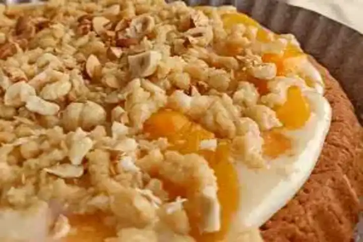 Nefis Şeftalili Tart Tarifi