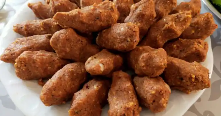 Nefis Ev Yapımı Çiğ Köfte Tarifi