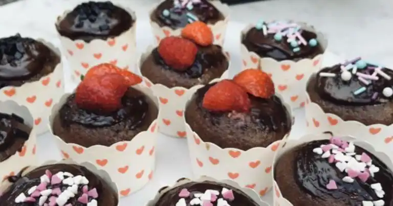 Nefis Çikolatalı Cupcake Tarifi