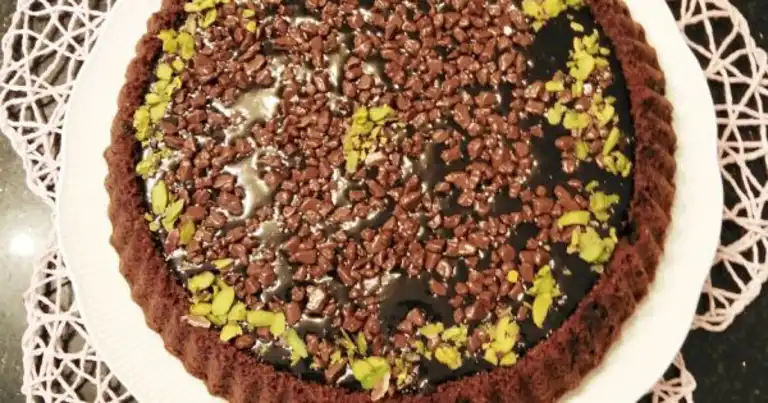 Vişneli Çikolatalı Tart Kek Tarifi