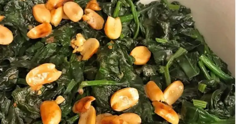 Nefis Ispanak Salatası Tarifi