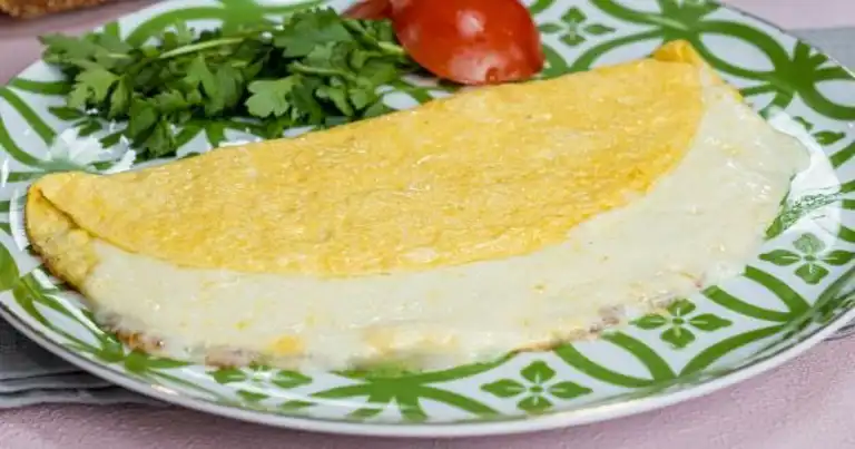 Nefis Kaşarlı Omlet Tarifi