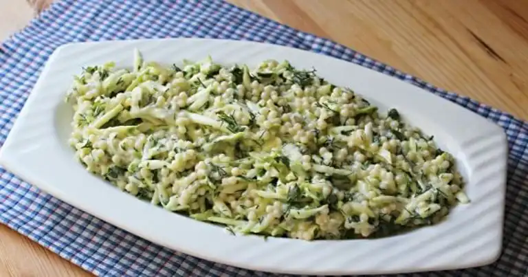 Nefis Kabaklı Kuskus Salatası Tarifi