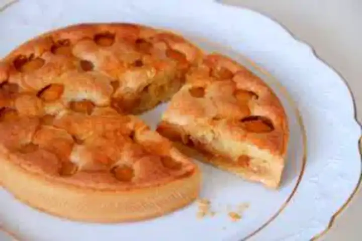 Nefis Karamelize Elmalı Tart Tarifi