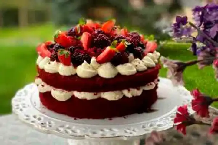 Nefis Kırmızı Kadife Pasta Tarifi