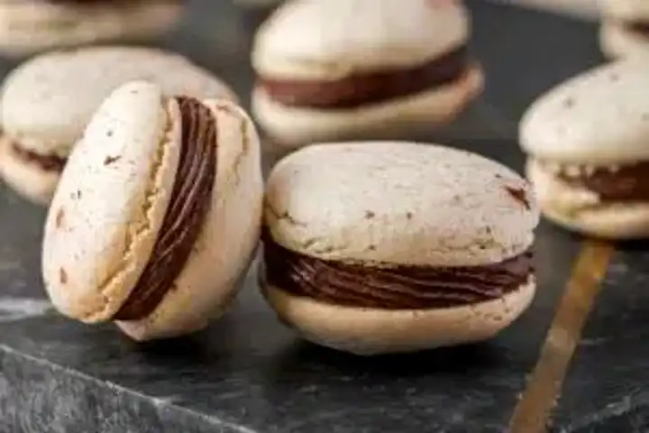 Evde Kolay Macaron Tarifi