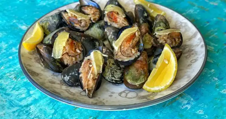 Efsanevi Baharatlı Midye Dolma Tarifi