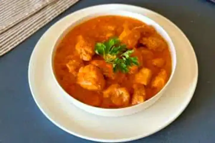 Kremalı Baharatlı Murgh Makani Tarifi