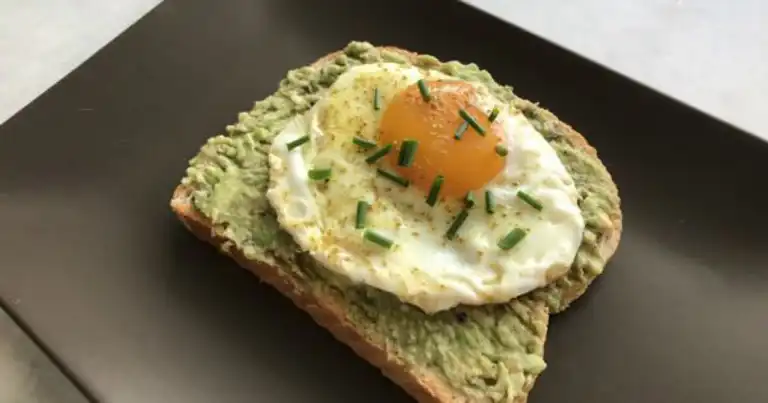 Lezzetli ve Sağlıklı Avokado Tostu