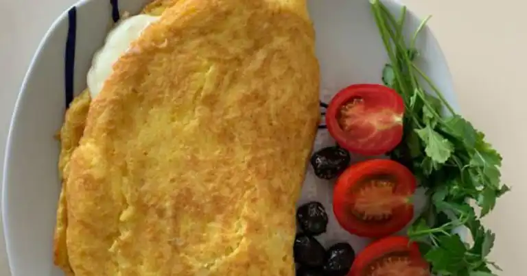Doyurucu Patatesli Kaşarlı Omlet Tarifi