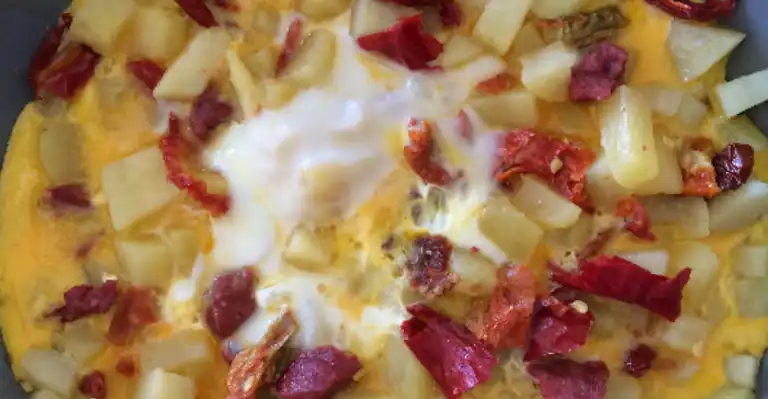 Hızlı ve Lezzetli: Patatesli Yumurta Tarifi
