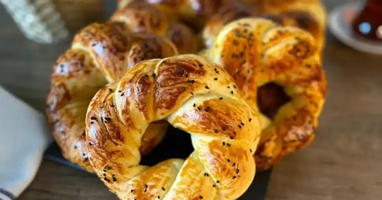 Pofuduk Peynirli Açma Tarifi