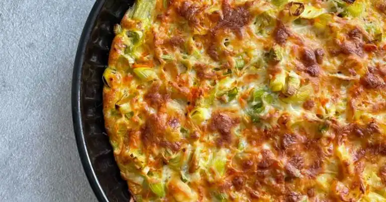 Nefis Pırasalı Peynirli Frittata Tarifi