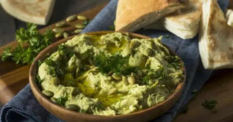 Avokado ile Nefis Tahinsiz Nohut Ezmesi Tarifi