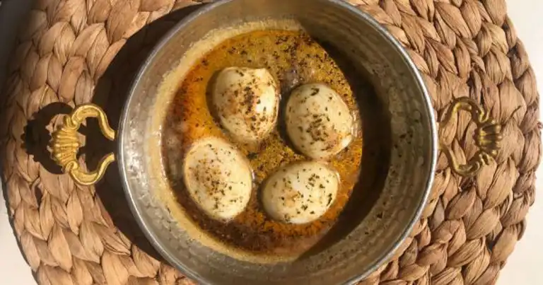 En Kolay Kahvaltılık: Yumurta Kapama Tarifi