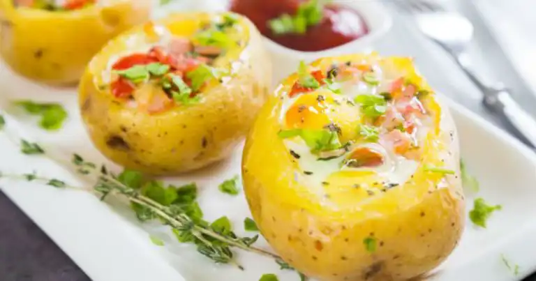 Nefis Yumurtalı Sandal Patates Tarifi